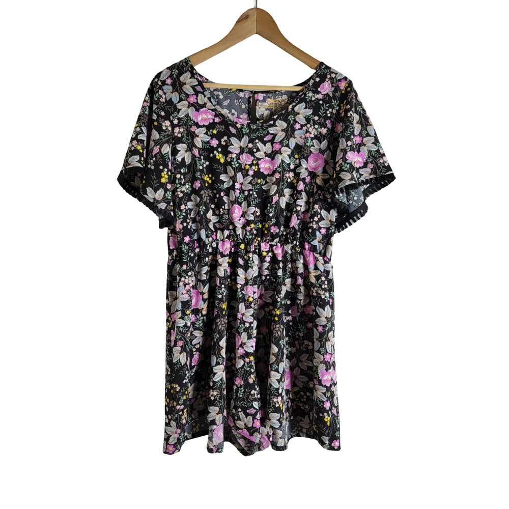 Young USA Floral Romper Blk Pink Elastic Waist Fringe Flutter Sleeve L Romantic